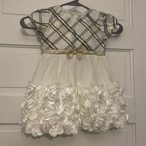 Nannette Kids Holiday Christmas dress. 3T